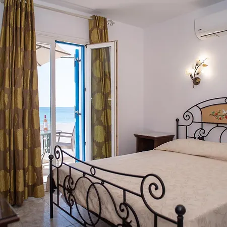 Aparthotel Deep Blue 2*