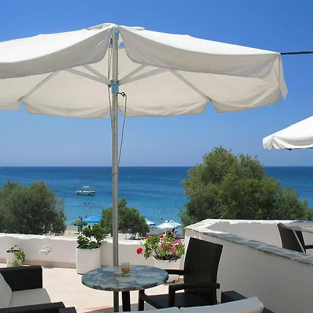 Deep Blue * Agios Prokopios (Naxos)